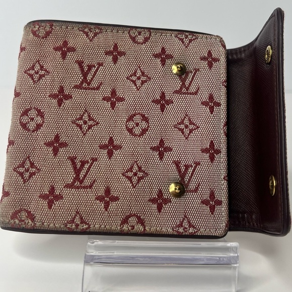 ♥️LOUIS VUITTON Deep Red Monogram Mini Lin Porte Billets Cartes Credit Wallet ❤️ - Picture 9 of 12